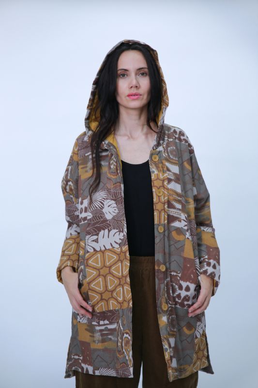 Vibrant Retro-Inspired Patterned Coat - Size M